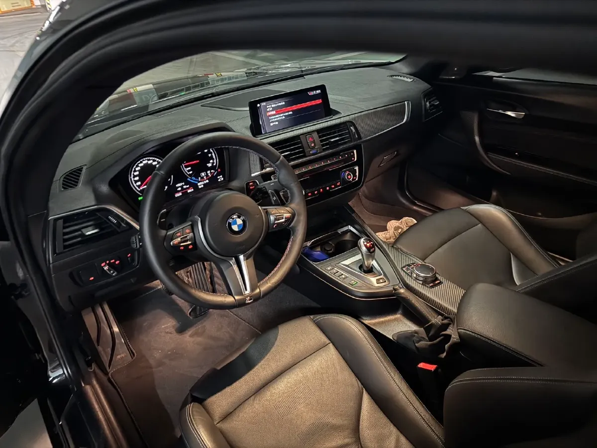 2018 BMW M2 3.0T 410HP L6 7DCT,autocango,china used car exporter,china ev exporter,chinese used car exporter,chinese used ev exporter