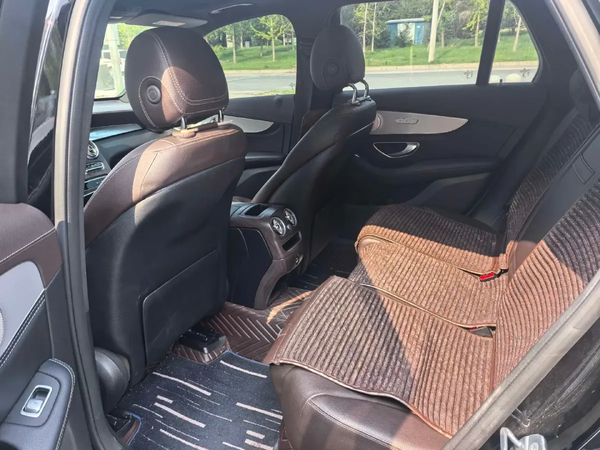 2020 Mercedes-Benz GLC Class 2.0T 197HP L4 9AT,autocango,china used car exporter,china ev exporter,chinese used car exporter,chinese used ev exporter