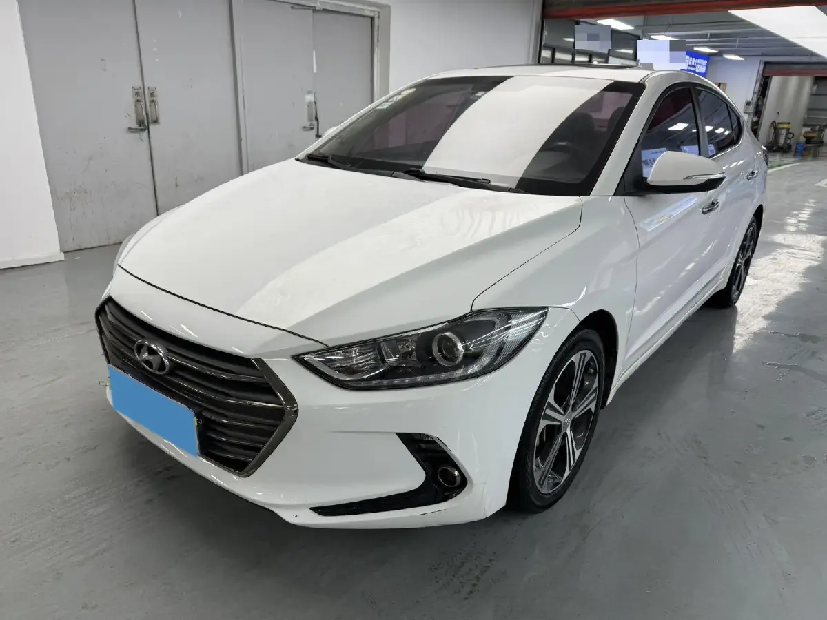 2018 Hyundai Elantra 1.4T 130HP L4 7DCT