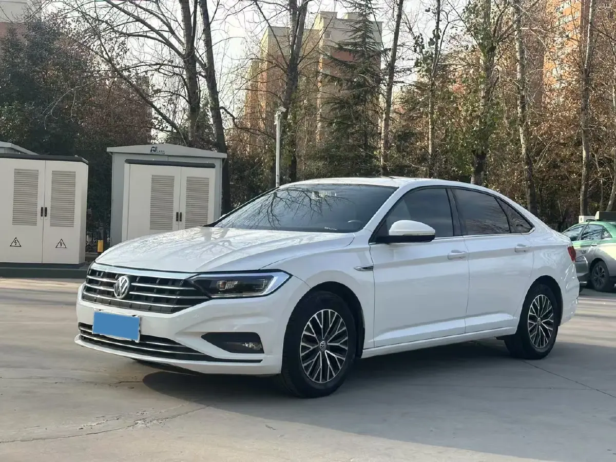 2021 Volkswagen Sagitar 1.4T 150HP L4 7DCT