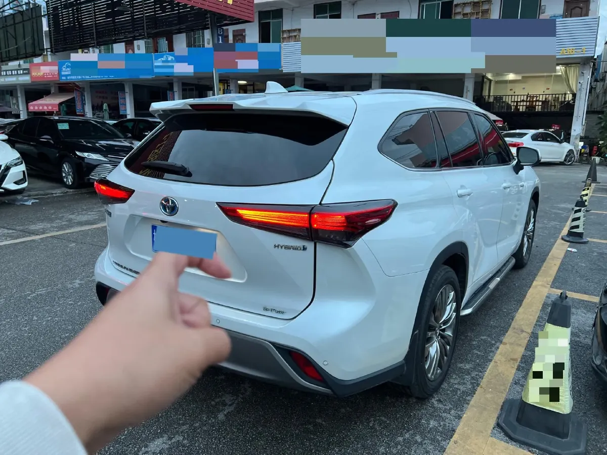 2022 Toyota Highlander 2.5L 192HP L4 E-CVT Hybrid,autocango,china used car exporter,china ev exporter,chinese used car exporter,chinese used ev exporter