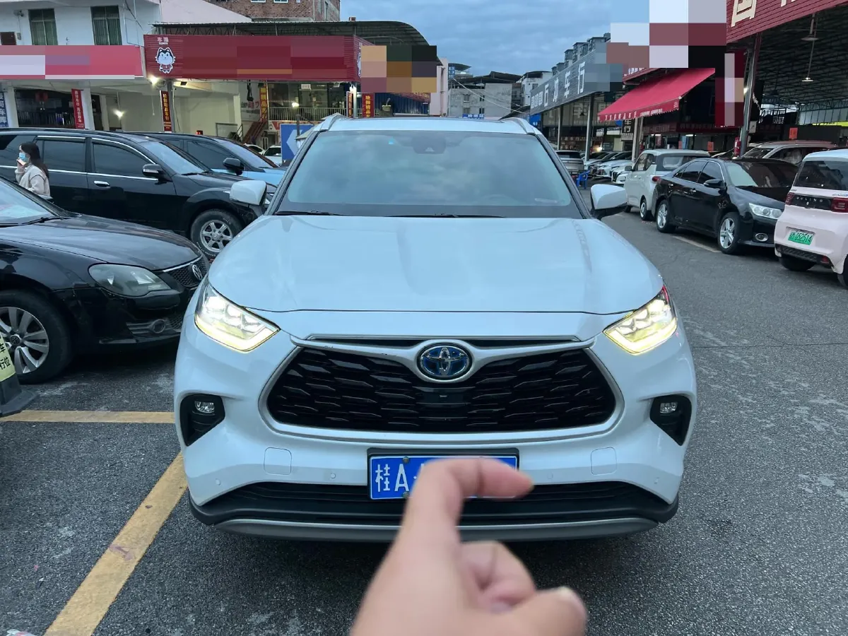 2022 Toyota Highlander 2.5L 192HP L4 E-CVT Hybrid,autocango,china used car exporter,china ev exporter,chinese used car exporter,chinese used ev exporter