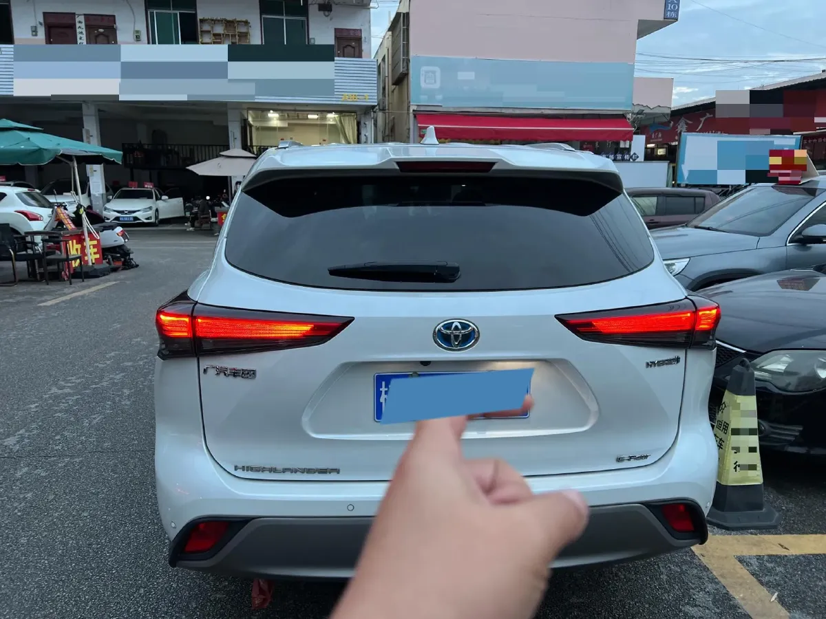 2022 Toyota Highlander 2.5L 192HP L4 E-CVT Hybrid,autocango,china used car exporter,china ev exporter,chinese used car exporter,chinese used ev exporter