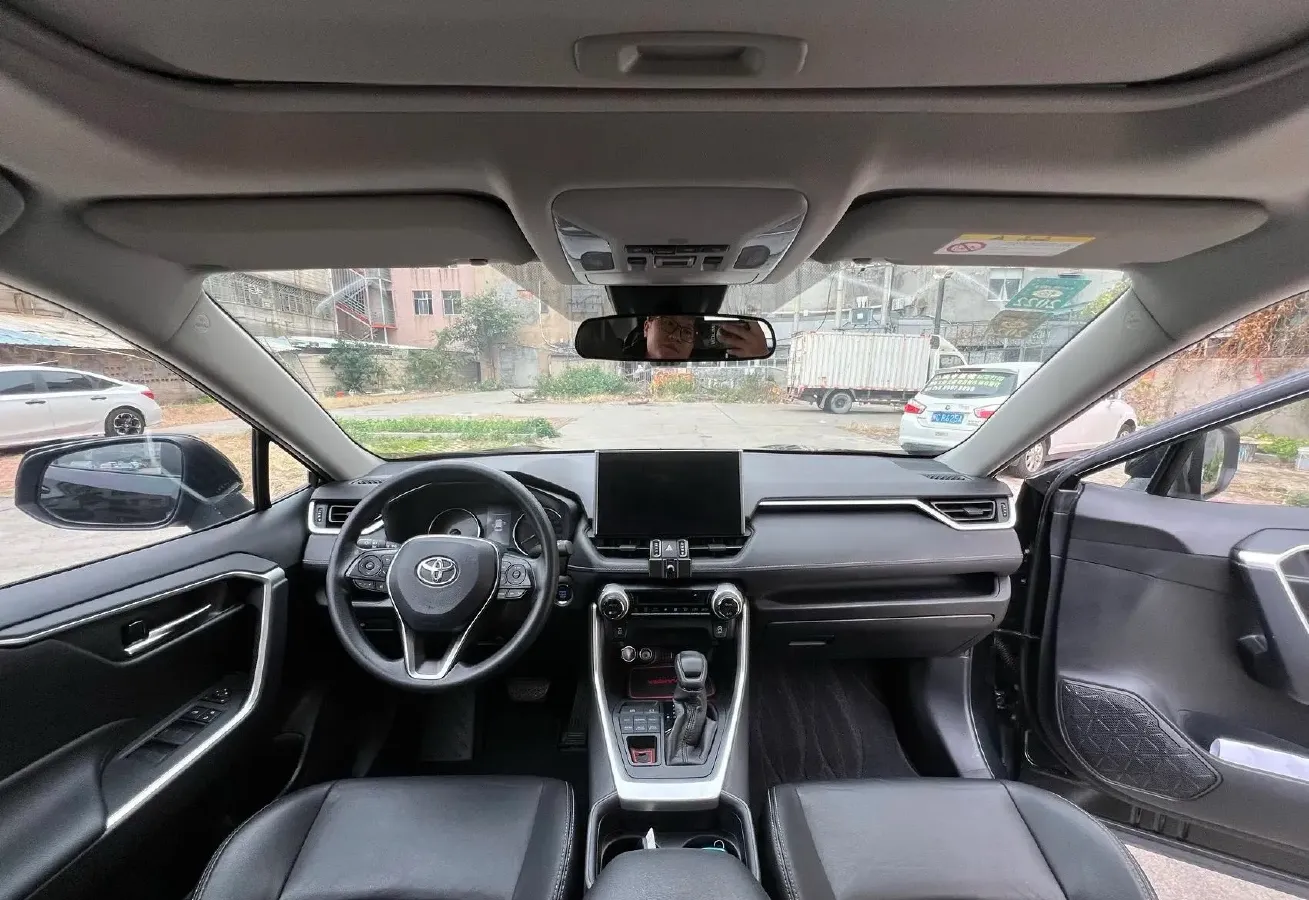 2020 Toyota Wildlander 2.0L 171HP L4 CVT,autocango,china used car exporter,china ev exporter,chinese used car exporter,chinese used ev exporter