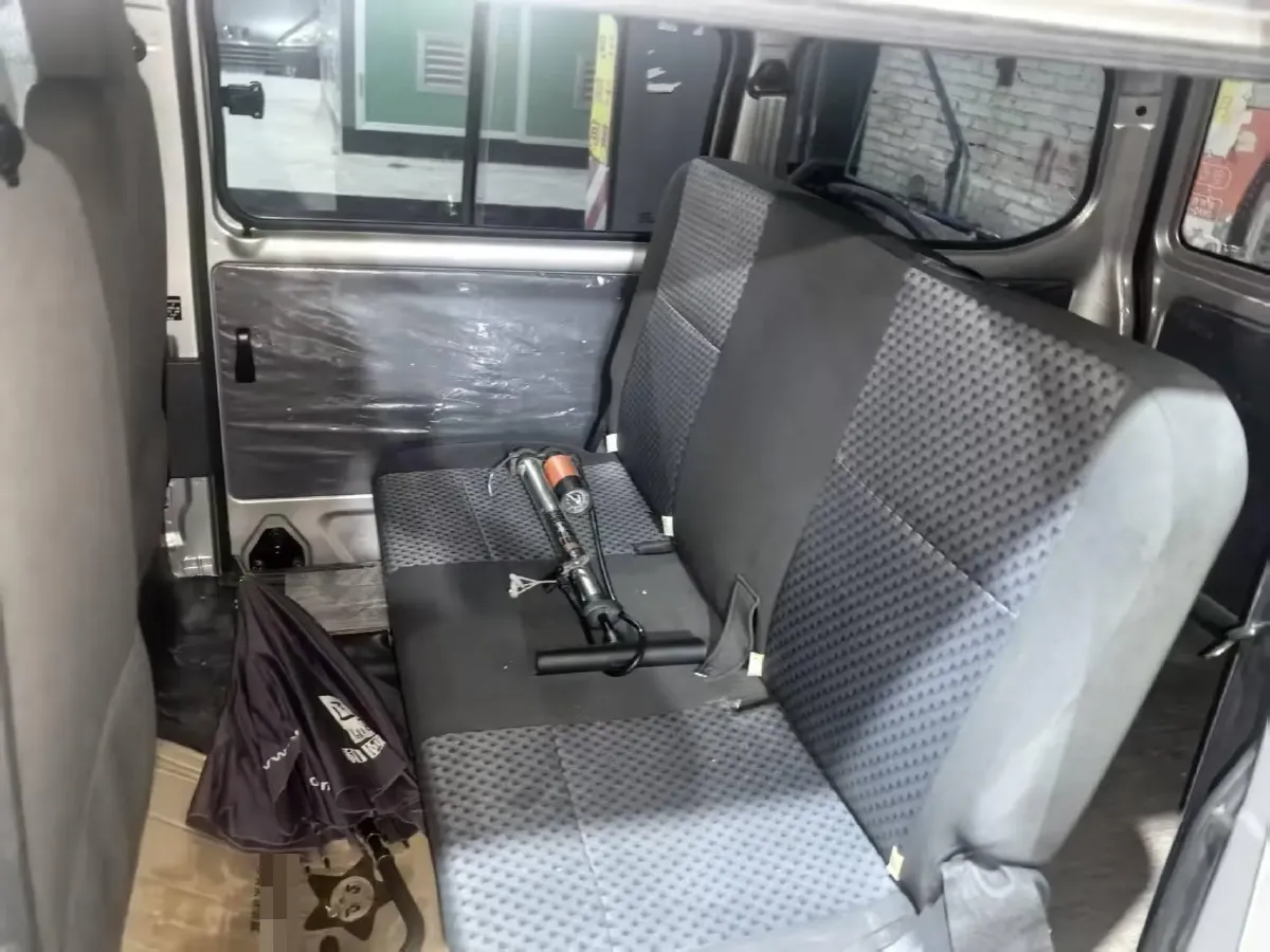 2023 WuLing ZhiGuang 1.5L 102HP L4 5MT,autocango,china used car exporter,china ev exporter,chinese used car exporter,chinese used ev exporter