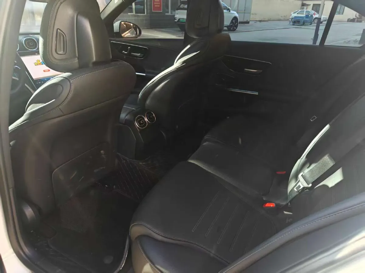 2023 Mercedes-Benz C Class 1.5T 204HP L4 9AT,autocango,china used car exporter,china ev exporter,chinese used car exporter,chinese used ev exporter