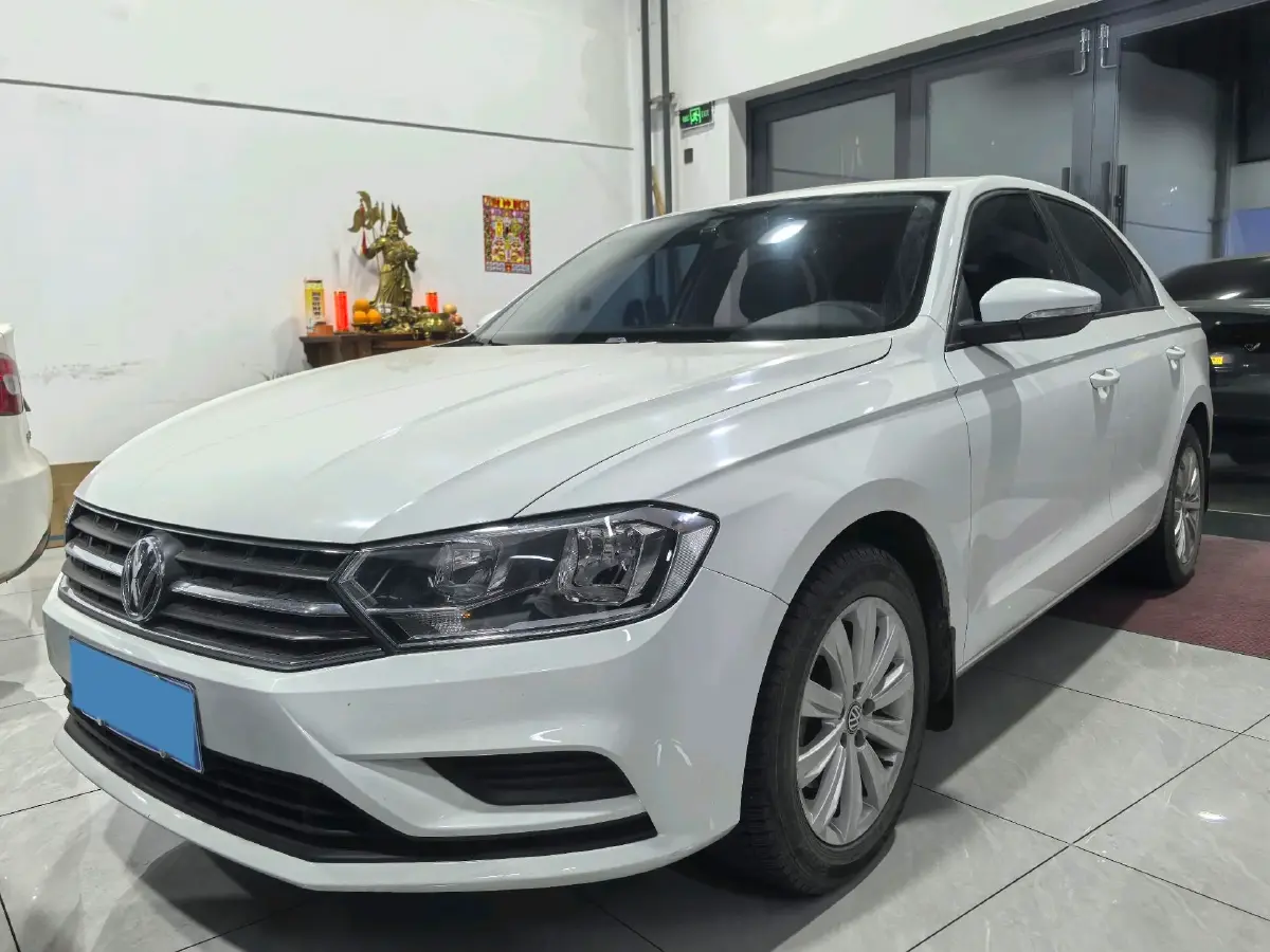 2019 Volkswagen Bora 1.5L 110HP L4 6AT