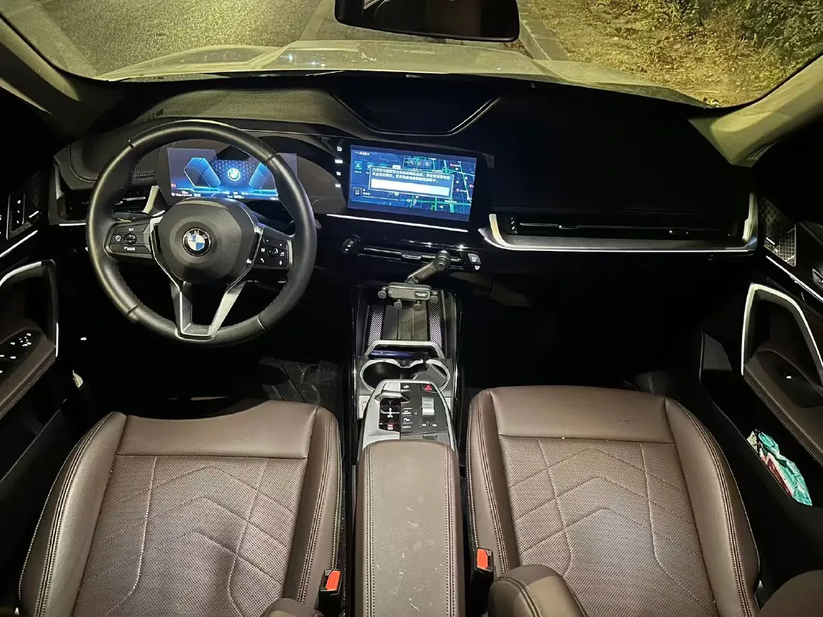 2024 BMW X1 2.0T 204HP L4 7DCT,autocango,china used car exporter,china ev exporter,chinese used car exporter,chinese used ev exporter