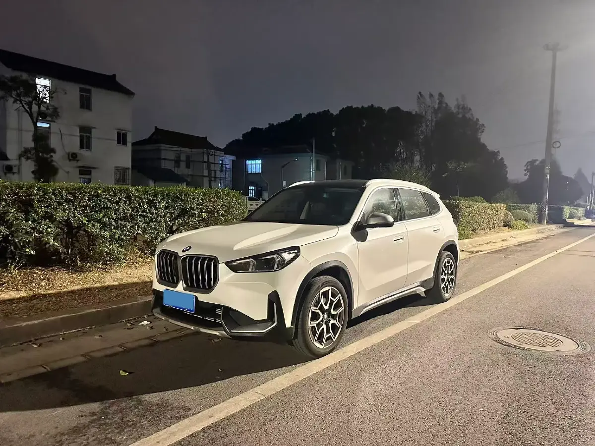 2024 BMW X1 2.0T 204HP L4 7DCT