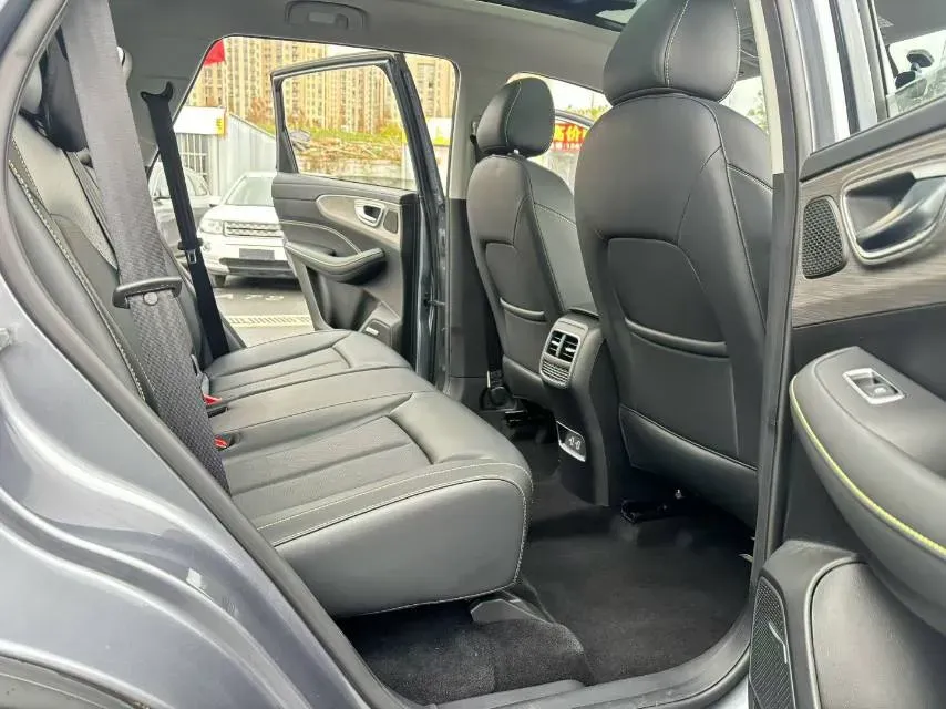 2020 Roewe RX5 1.5T 169HP L4 AMT PHEV 11.1KWH,autocango,china used car exporter,china ev exporter,chinese used car exporter,chinese used ev exporter