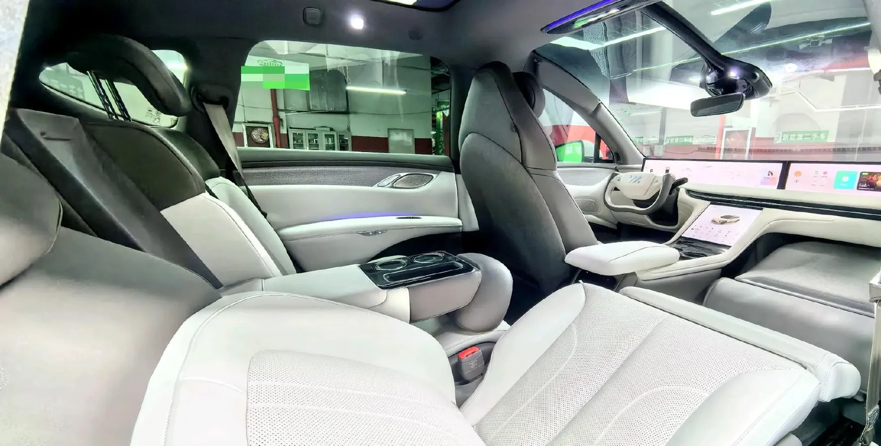 2023 IM LS7 BEV 90KWH,autocango,china used car exporter,china ev exporter,chinese used car exporter,chinese used ev exporter