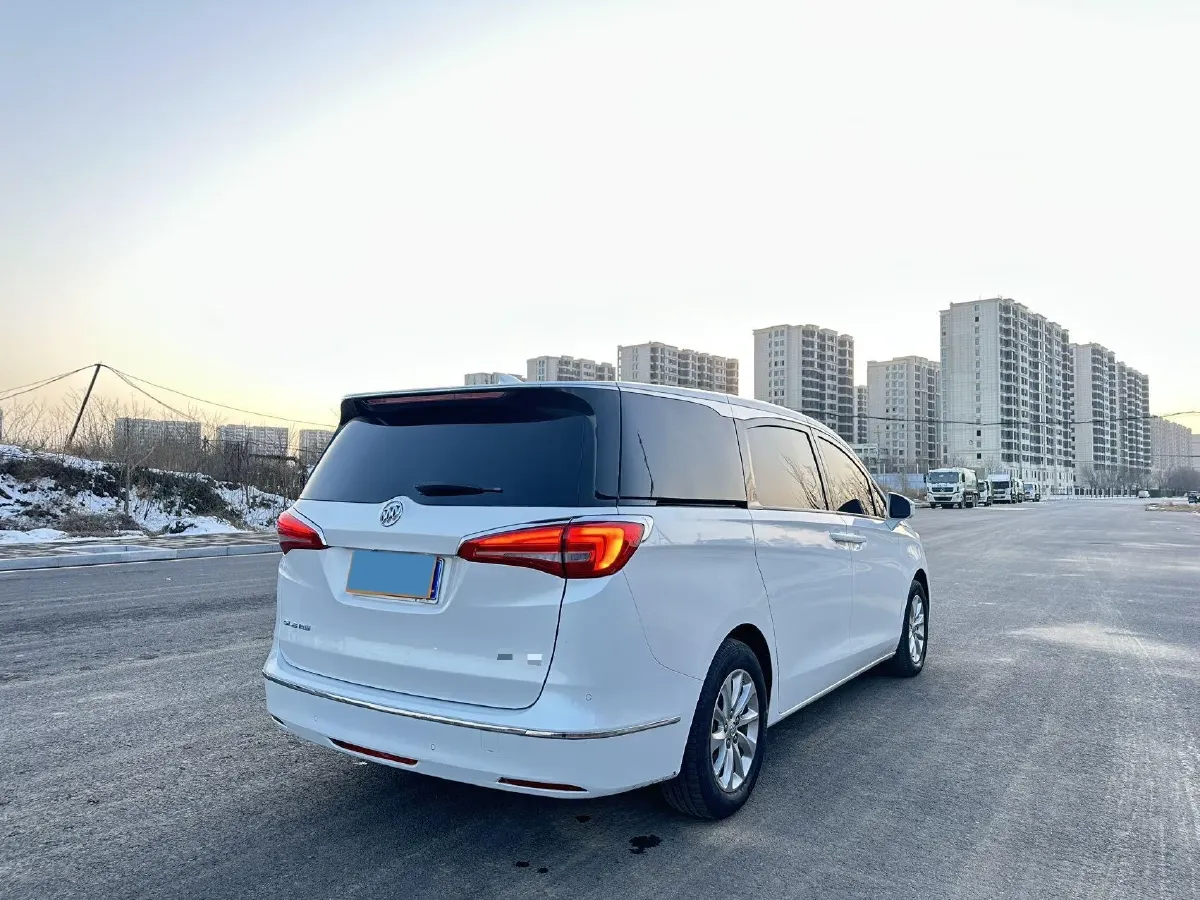 2018 Buick GL8 2.0T 260HP L4 6AT,autocango,china used car exporter,china ev exporter,chinese used car exporter,chinese used ev exporter