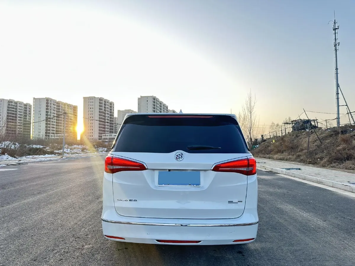 2018 Buick GL8 2.0T 260HP L4 6AT,autocango,china used car exporter,china ev exporter,chinese used car exporter,chinese used ev exporter