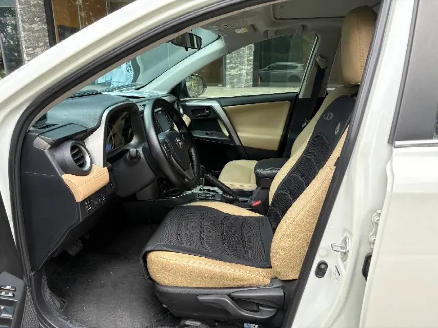 2019 Toyota Camry 2.0L 178HP L4 CVT,autocango,china used car exporter,china ev exporter,chinese used car exporter,chinese used ev exporter