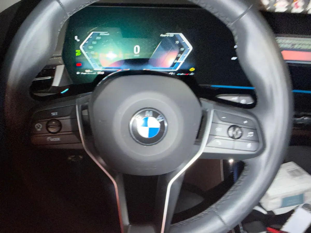 2024 BMW X1 2.0T 204HP L4 7DCT,autocango,china used car exporter,china ev exporter,chinese used car exporter,chinese used ev exporter