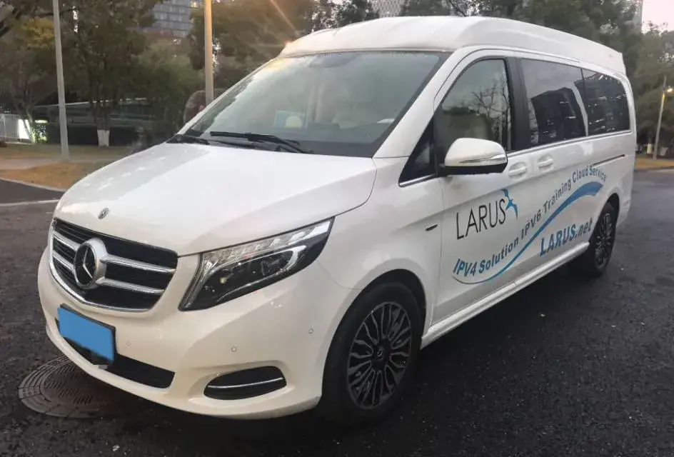 2018 Mercedes-Benz V Class 2.0T 211HP L4 7AT