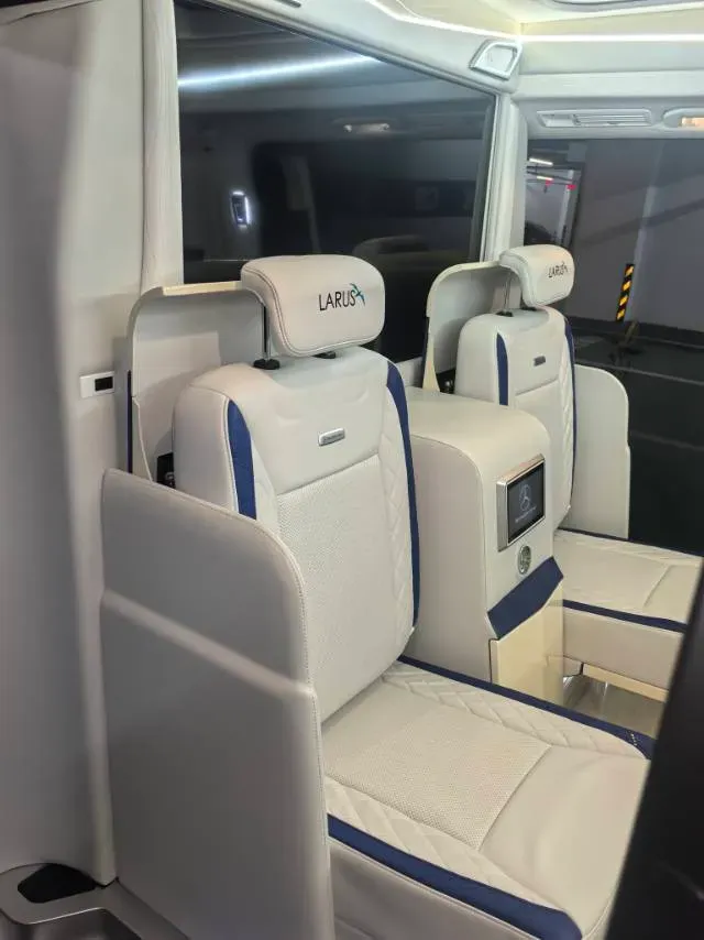 2018 Mercedes-Benz V Class 2.0T 211HP L4 7AT,autocango,china used car exporter,china ev exporter,chinese used car exporter,chinese used ev exporter