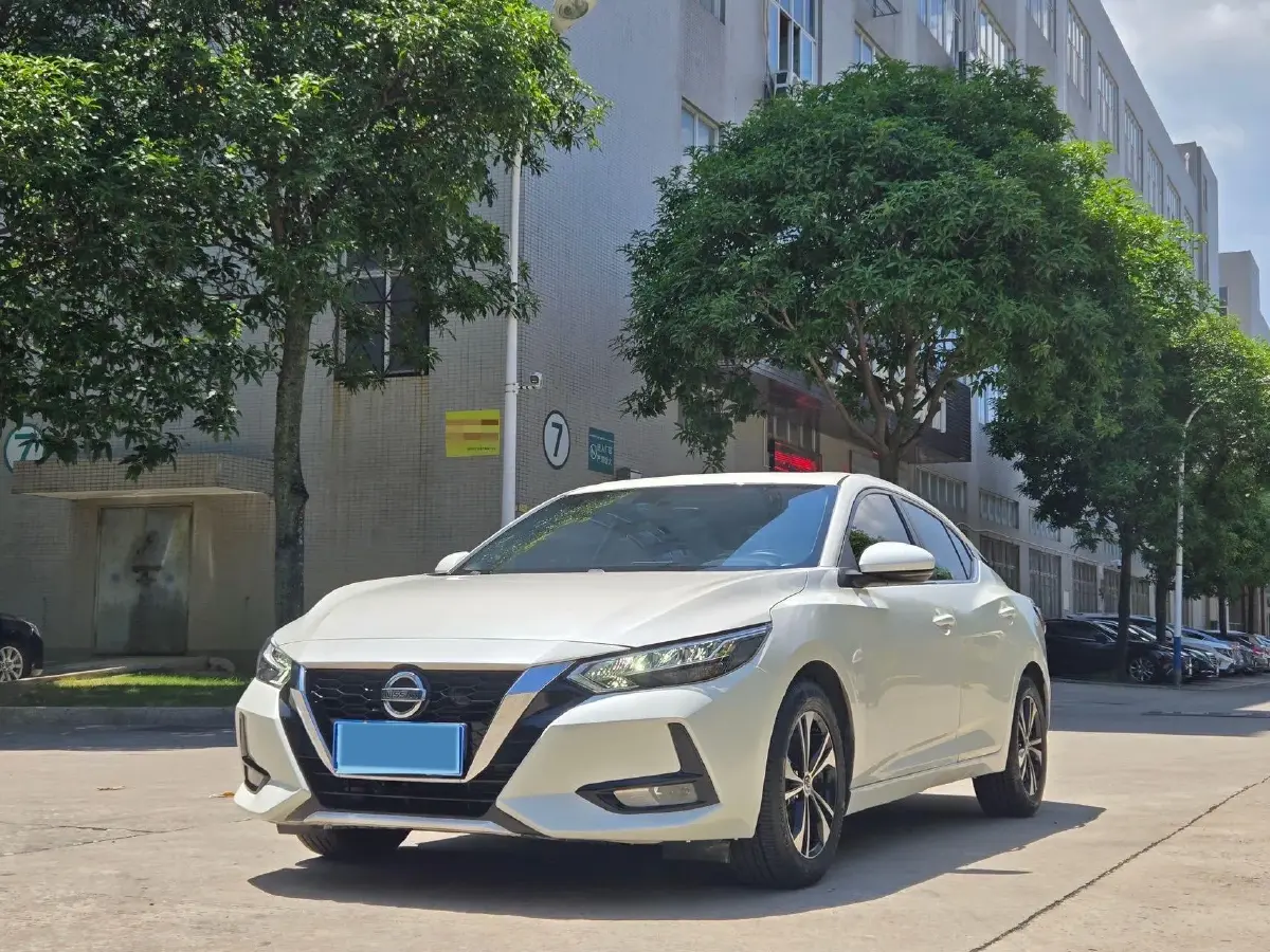 2023 Nissan Sylphy 1.6L 135HP L4 CVT