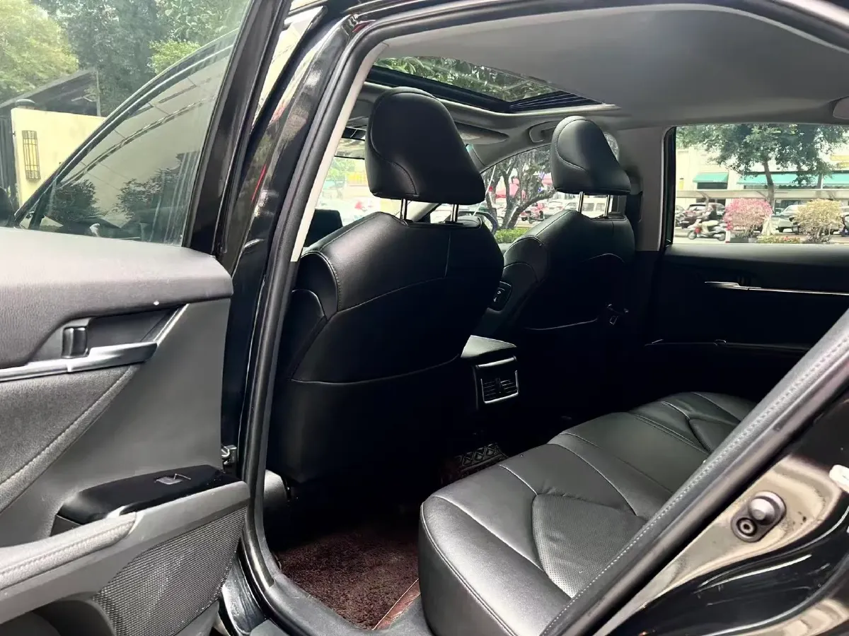 2021 Toyota Camry 2.0L 178HP L4 CVT,autocango,china used car exporter,china ev exporter,chinese used car exporter,chinese used ev exporter