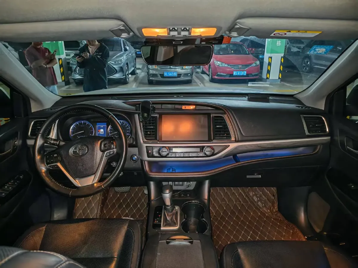 2018 Toyota Highlander 2.0T 220HP L4 6AT,autocango,china used car exporter,china ev exporter,chinese used car exporter,chinese used ev exporter