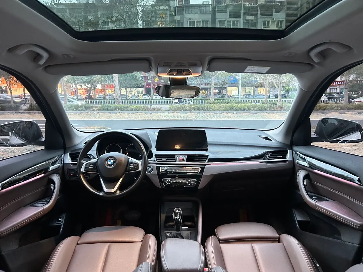 2022 BMW X1 1.5T 140HP L3 7DCT,autocango,china used car exporter,china ev exporter,chinese used car exporter,chinese used ev exporter