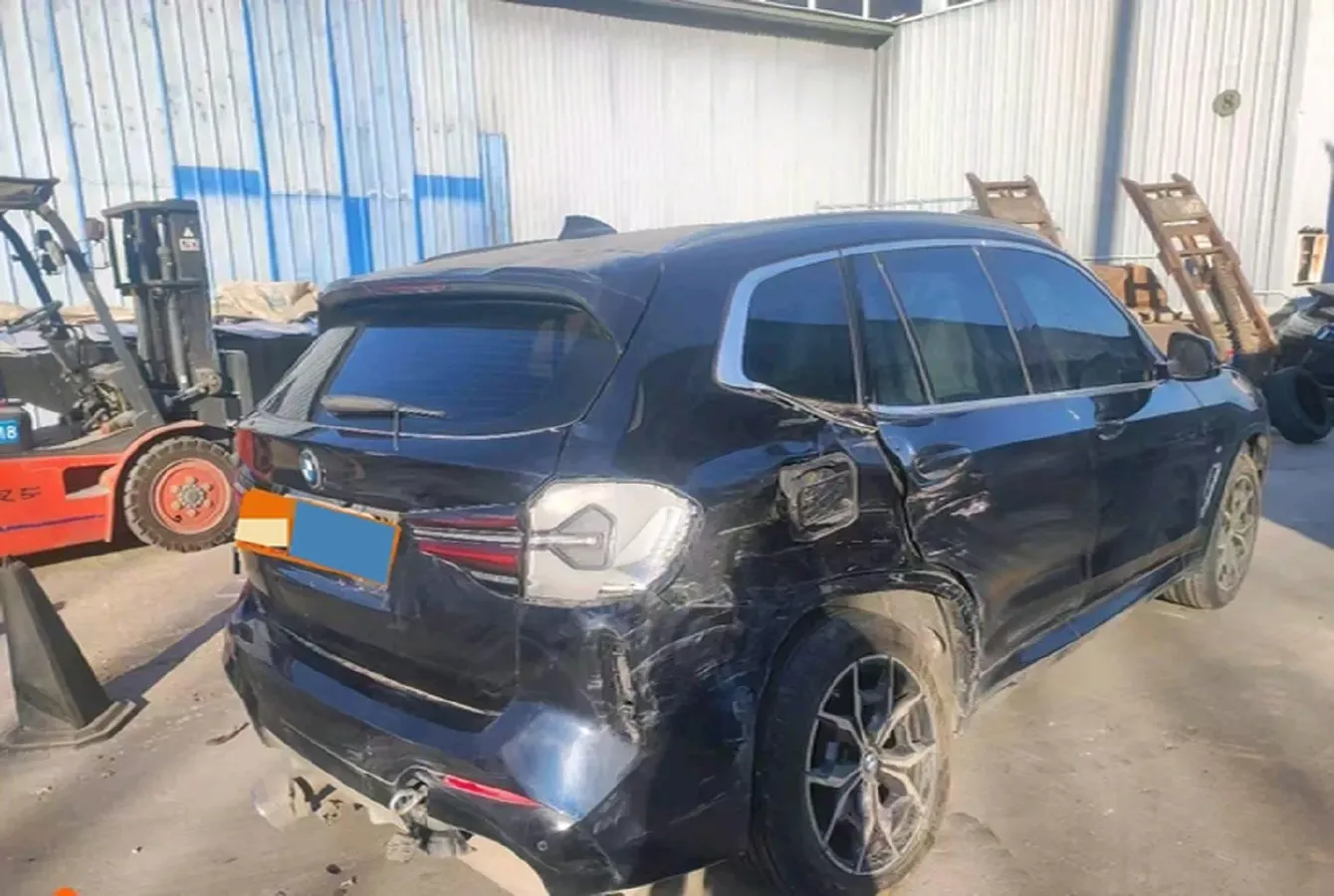 2022 BMW X3 2.0T 184HP L4 8AT,autocango,china used car exporter,china ev exporter,chinese used car exporter,chinese used ev exporter