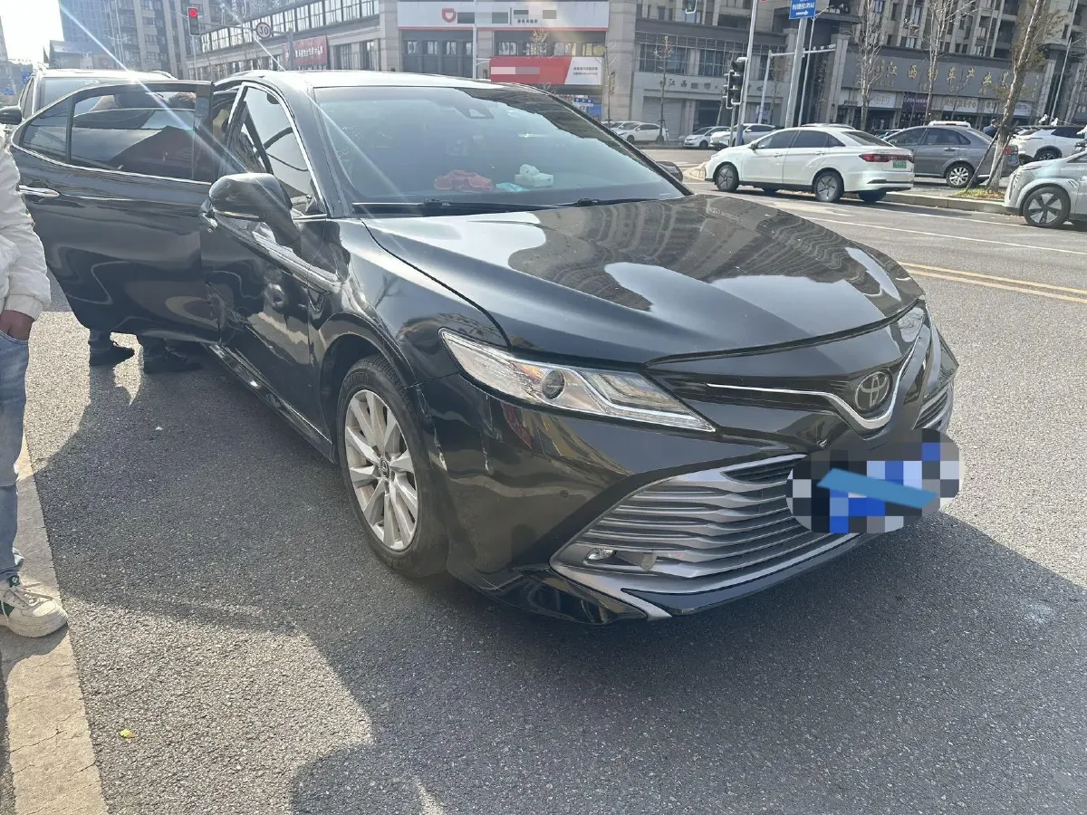 2019 Toyota Camry 2.0L 178HP L4 CVT,autocango,china used car exporter,china ev exporter,chinese used car exporter,chinese used ev exporter