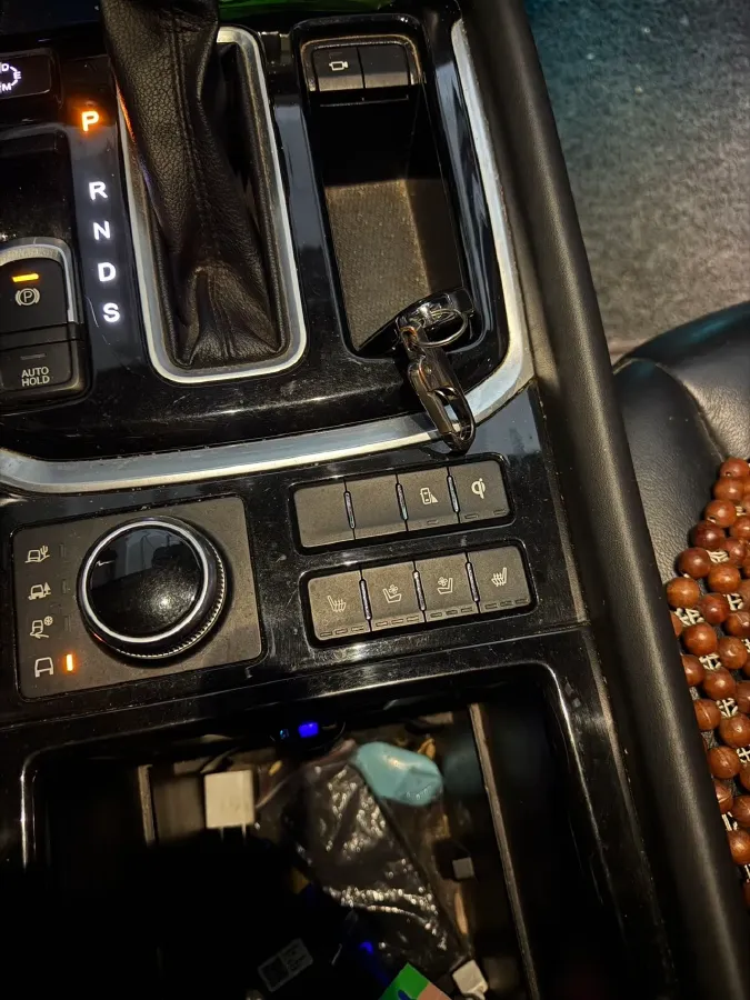 2017 GAC Trumpchi GS8 2.0T 201HP L4 6AT,autocango,china used car exporter,china ev exporter,chinese used car exporter,chinese used ev exporter