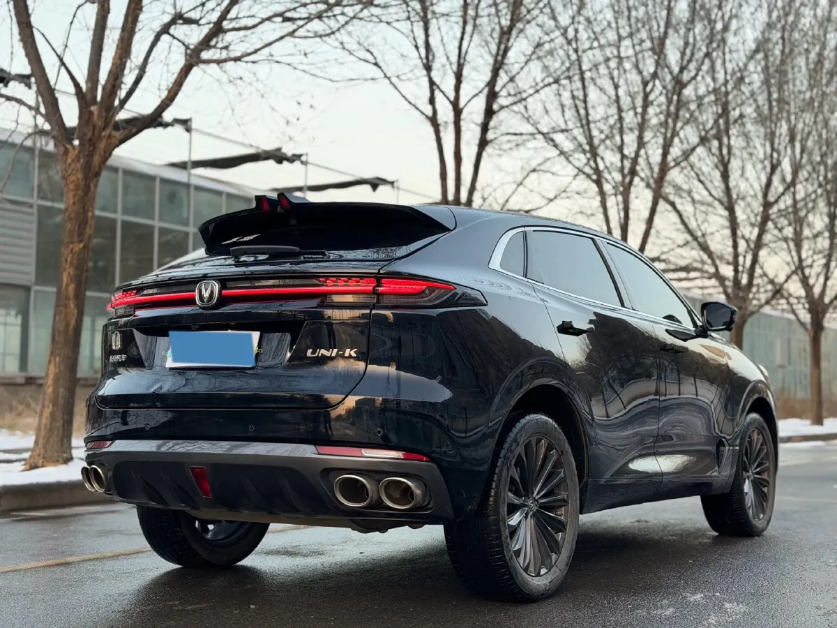 2021 ChangAn UNI-K 2.0T 233HP L4 8AT,autocango,china used car exporter,china ev exporter,chinese used car exporter,chinese used ev exporter