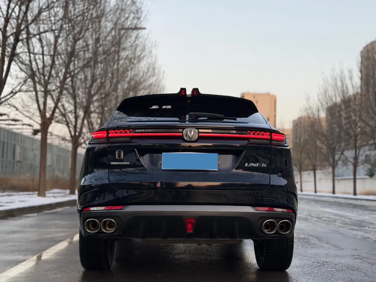 2021 ChangAn UNI-K 2.0T 233HP L4 8AT,autocango,china used car exporter,china ev exporter,chinese used car exporter,chinese used ev exporter