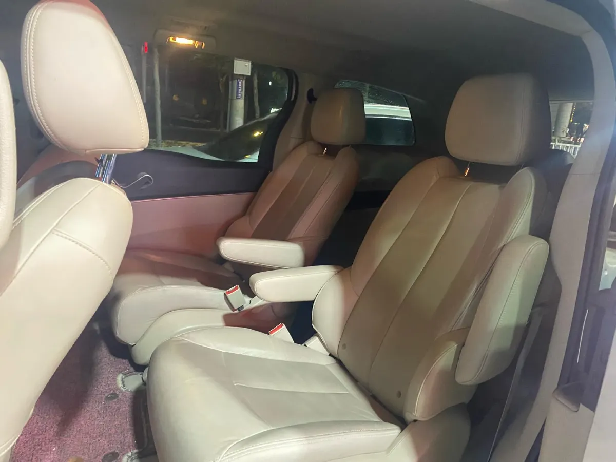 2018 Buick GL8 2.0T 260HP L4 6AT,autocango,china used car exporter,china ev exporter,chinese used car exporter,chinese used ev exporter