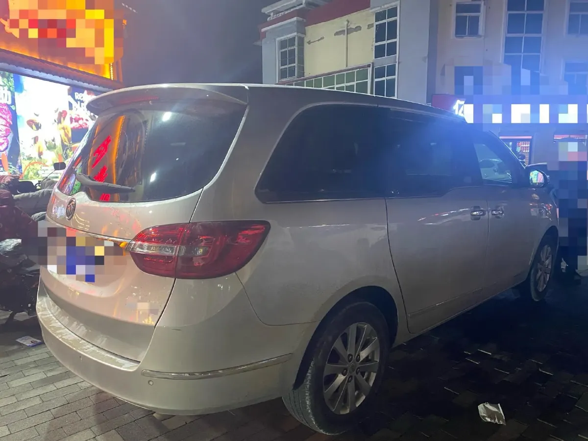 2018 Buick GL8 2.0T 260HP L4 6AT,autocango,china used car exporter,china ev exporter,chinese used car exporter,chinese used ev exporter