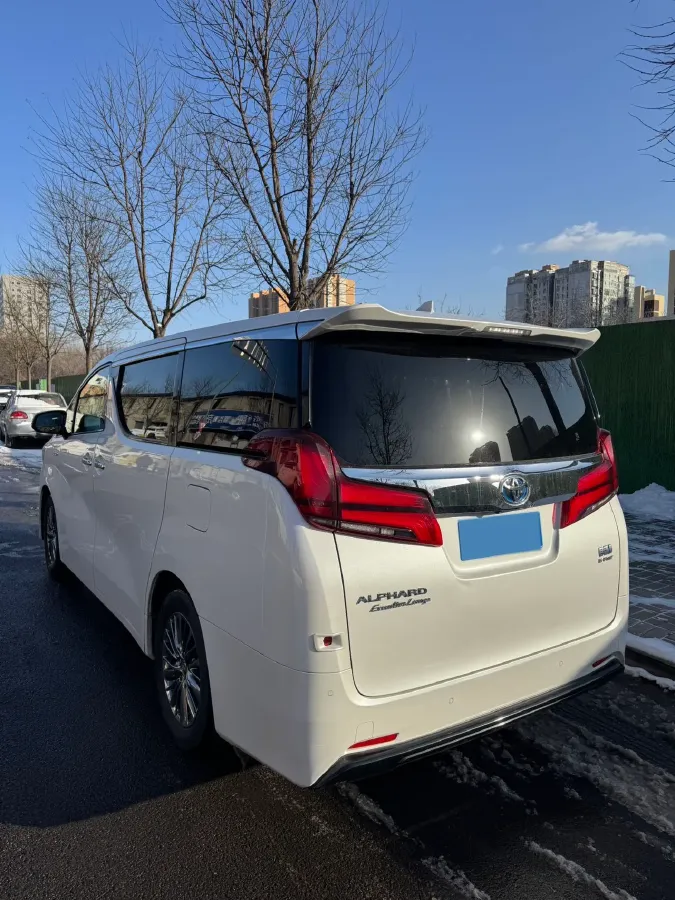 2021 Toyota Alphard 2.5L 117HP L4 E-CVT Hybrid,autocango,china used car exporter,china ev exporter,chinese used car exporter,chinese used ev exporter