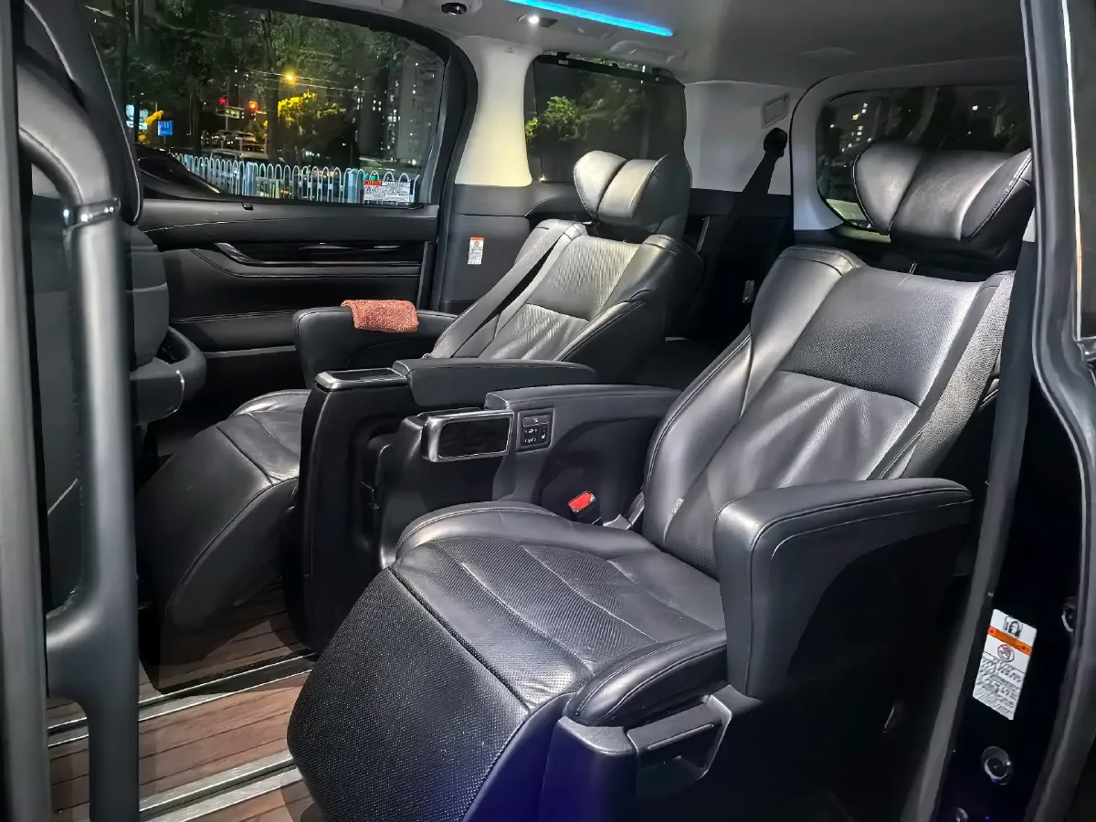 2021 Toyota Vellfire 2.5L 117HP L4 E-CVT Hybrid,autocango,china used car exporter,china ev exporter,chinese used car exporter,chinese used ev exporter