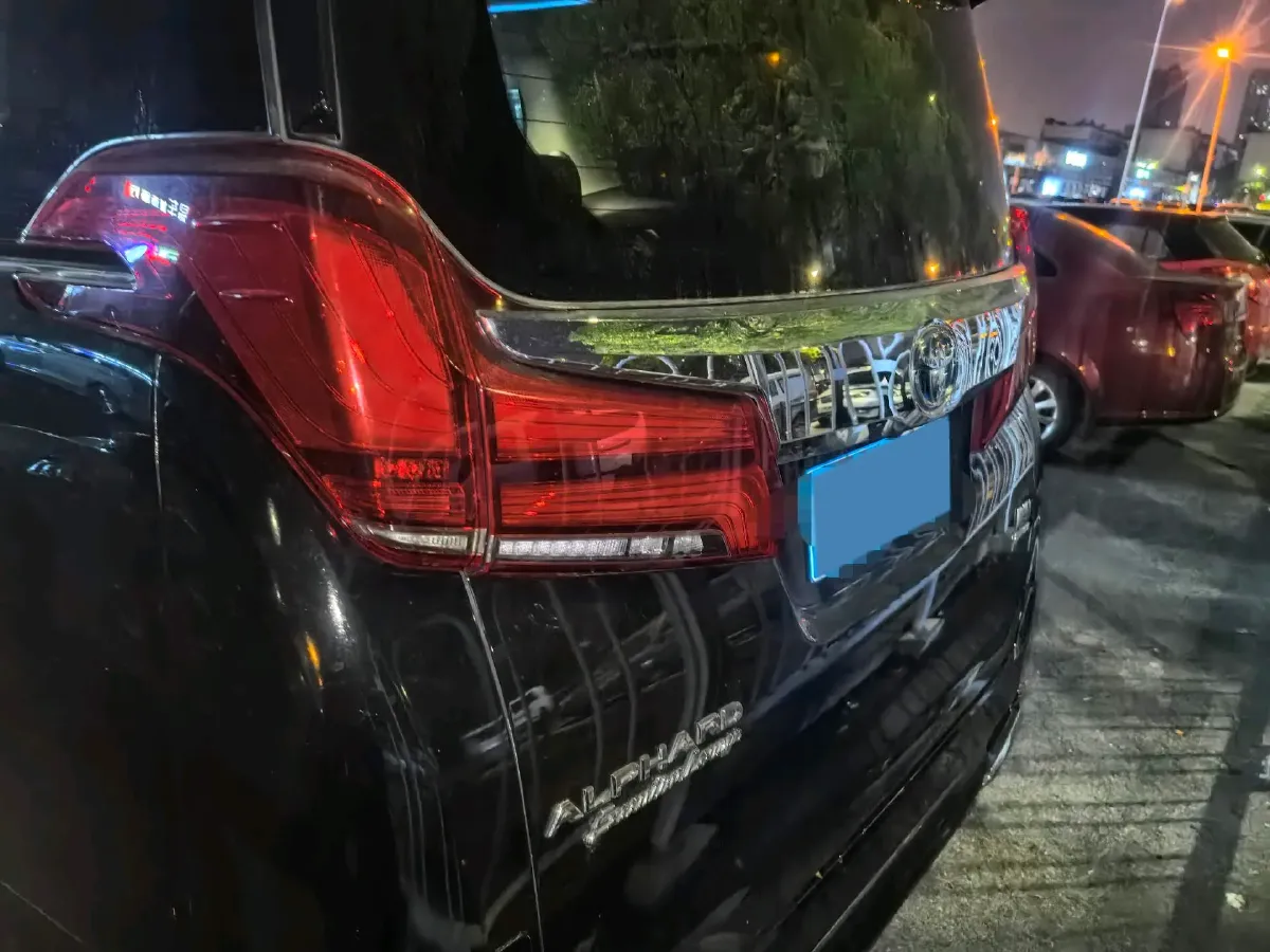 2021 Toyota Vellfire 2.5L 117HP L4 E-CVT Hybrid,autocango,china used car exporter,china ev exporter,chinese used car exporter,chinese used ev exporter