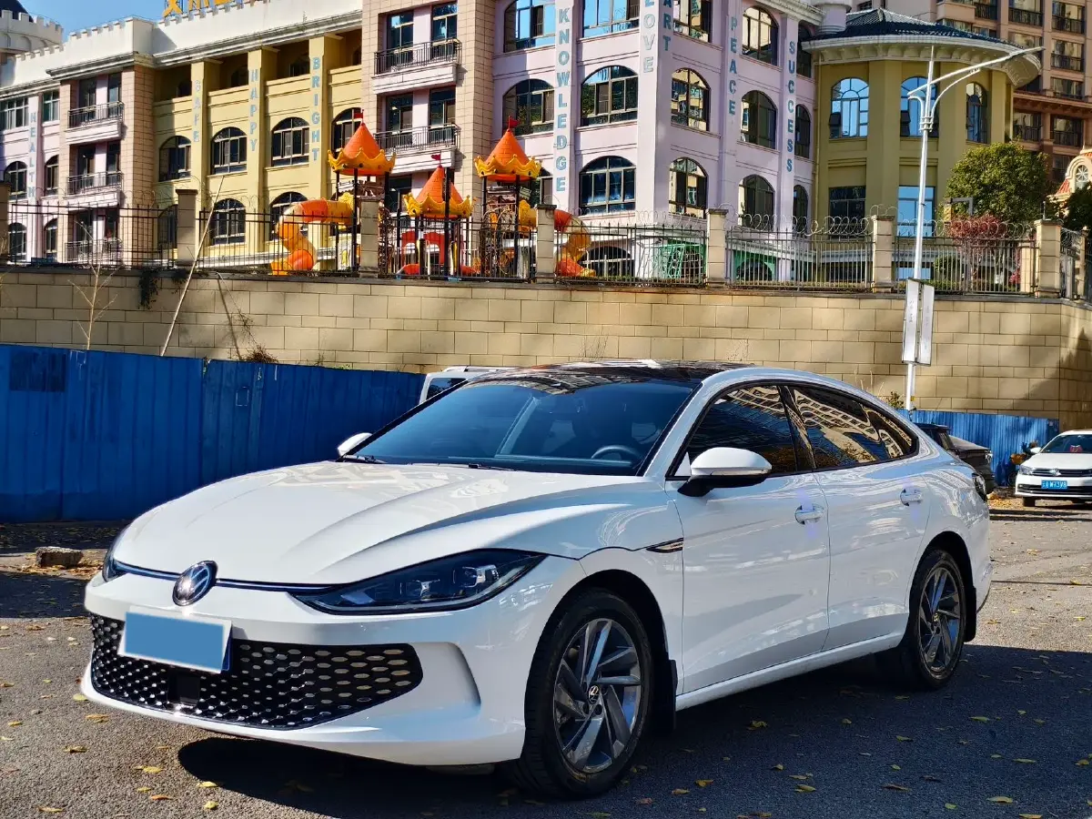 2023 Volkswagen Lamando 1.4T 150HP L4 7DCT