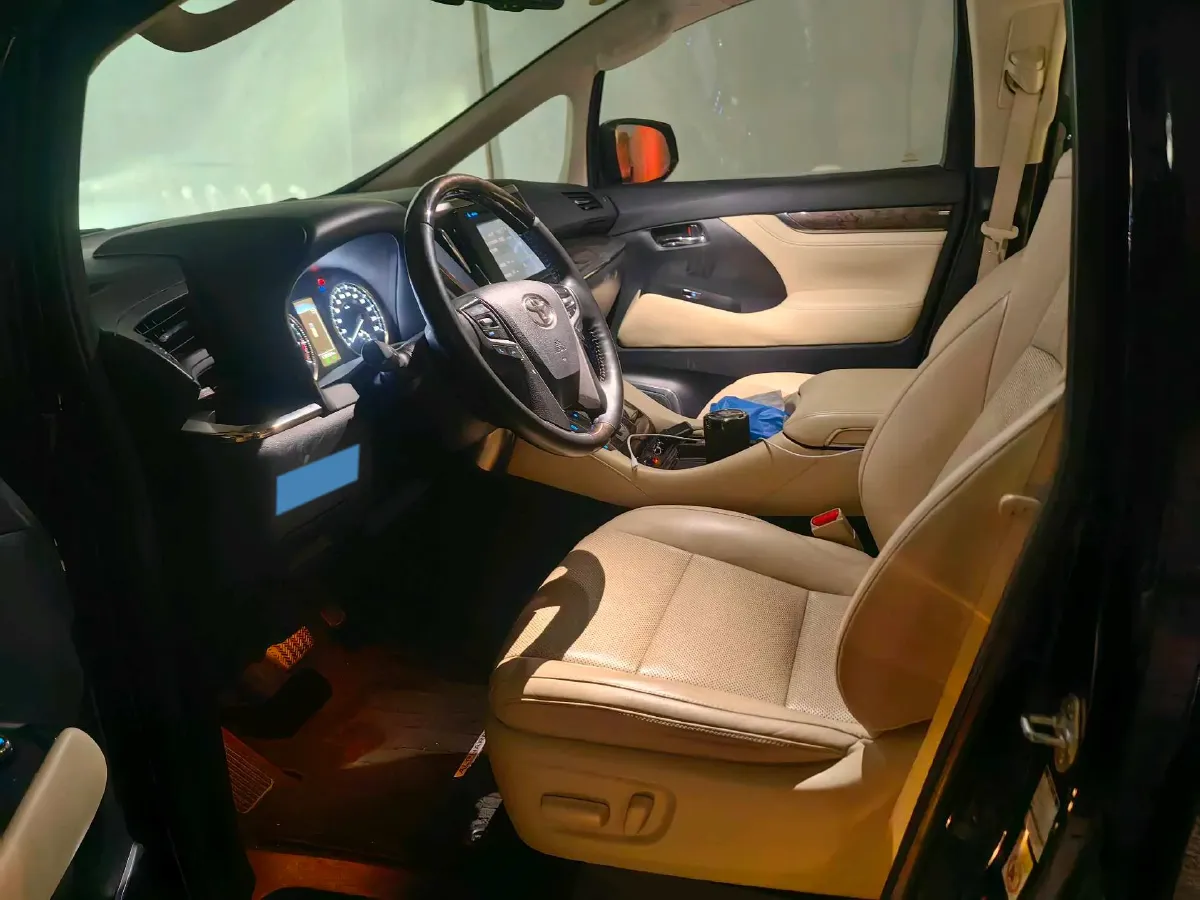 2018 Toyota Alphard 3.5L 301HP V6 8AT,autocango,china used car exporter,china ev exporter,chinese used car exporter,chinese used ev exporter