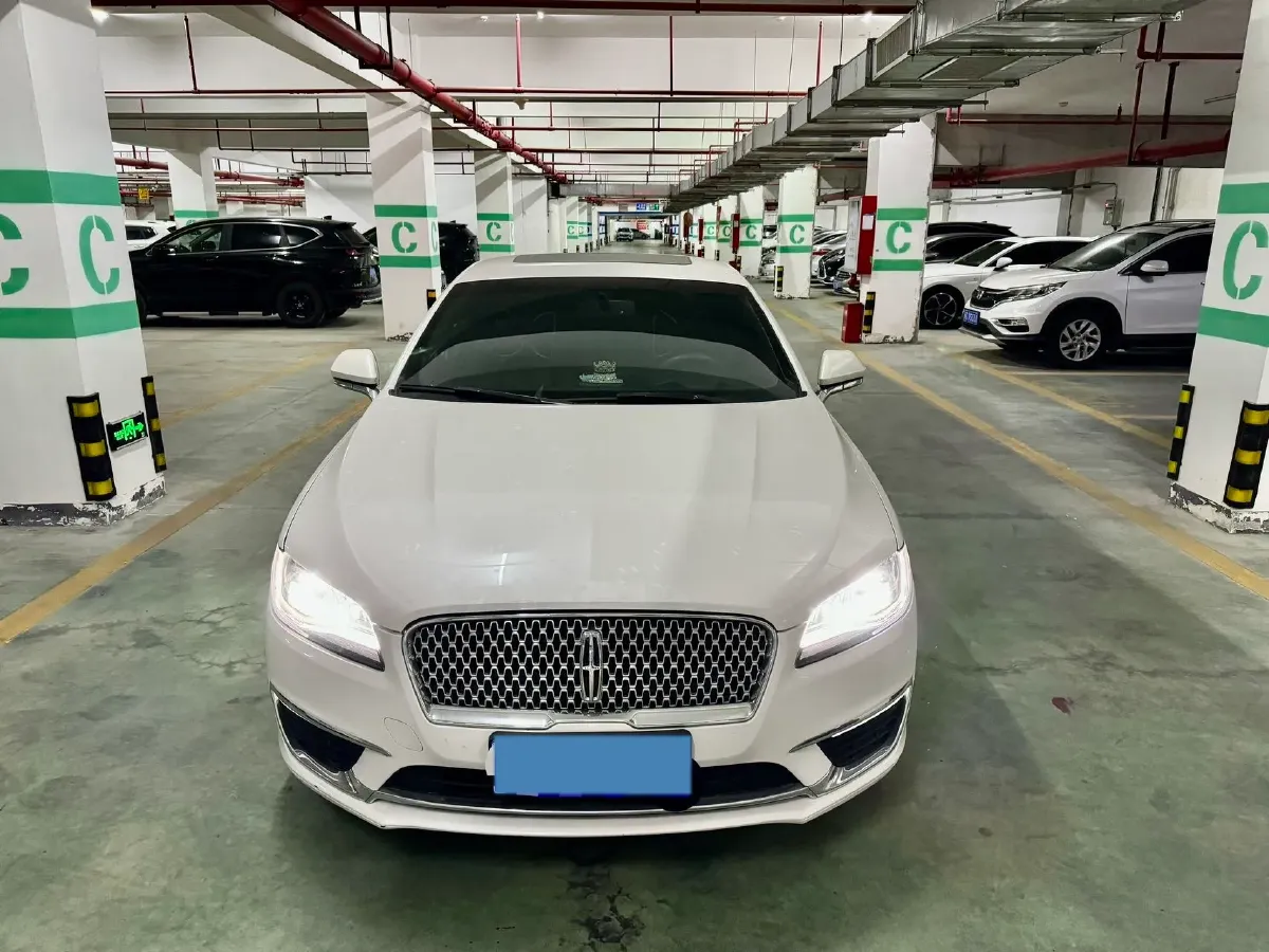 2019 BMW X2 1.5T 140HP L3 7DCT,autocango,china used car exporter,china ev exporter,chinese used car exporter,chinese used ev exporter