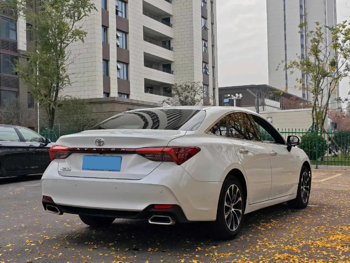 2022 Toyota Avalon 2.0L 178HP L4 CVT,autocango,china used car exporter,china ev exporter,chinese used car exporter,chinese used ev exporter