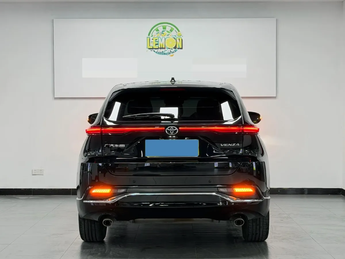2023 Toyota Venza 2.0L 171HP L4 CVT,autocango,china used car exporter,china ev exporter,chinese used car exporter,chinese used ev exporter
