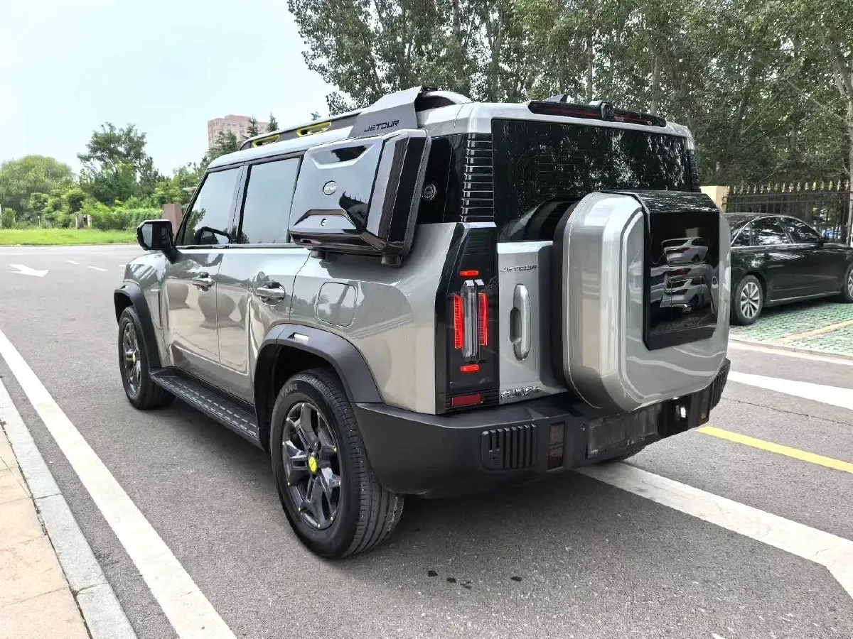 2023 Jetour Traveller 2.0T 254HP L4 7DCT,autocango,china used car exporter,china ev exporter,chinese used car exporter,chinese used ev exporter