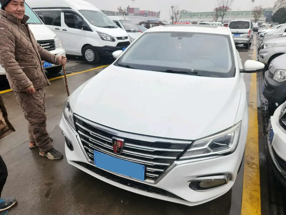 2019 Roewe i5 1.5L 120HP L4 5MT