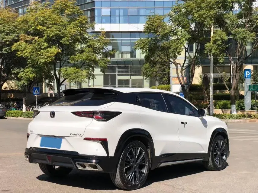2023 ChangAn UNI-T 1.5T 188HP L4 7DCT,autocango,china used car exporter,china ev exporter,chinese used car exporter,chinese used ev exporter