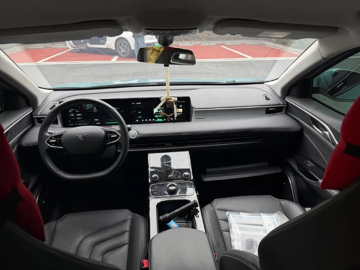 2021 Roewe RX5 1.5T 181HP L4 7DCT,autocango,china used car exporter,china ev exporter,chinese used car exporter,chinese used ev exporter