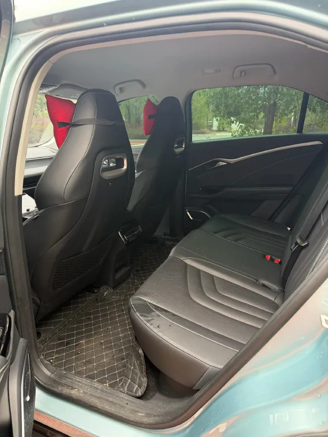 2021 Roewe RX5 1.5T 181HP L4 7DCT,autocango,china used car exporter,china ev exporter,chinese used car exporter,chinese used ev exporter