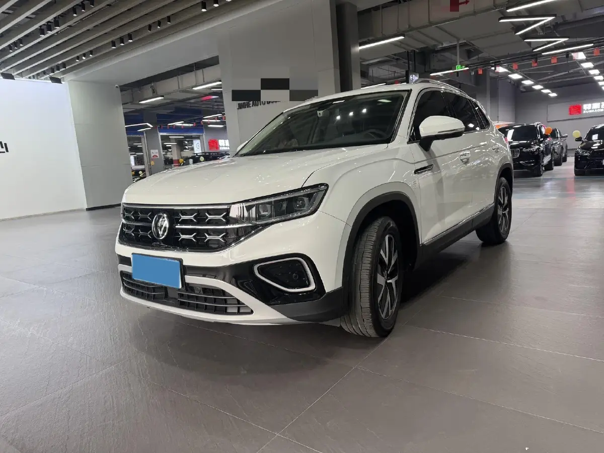 2023 Volkswagen Tayron 1.4T 150HP L4 7DCT