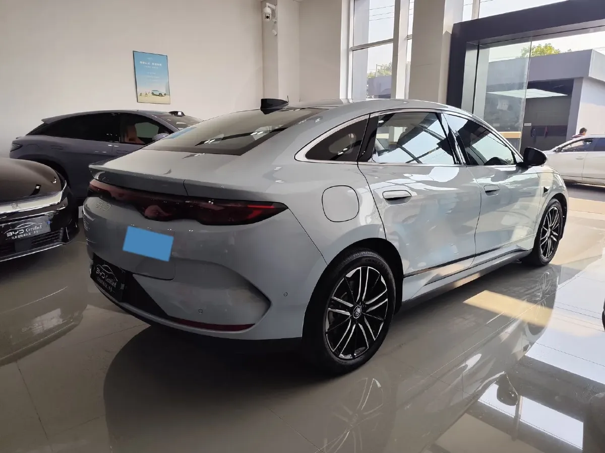 2025 BYD QinL BEV,autocango,china used car exporter,china ev exporter,chinese used car exporter,chinese used ev exporter