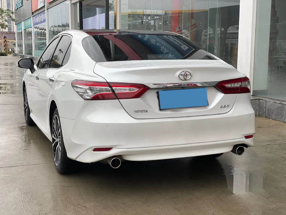2018 Toyota Camry 2.5L 209HP L4 8AT,autocango,china used car exporter,china ev exporter,chinese used car exporter,chinese used ev exporter