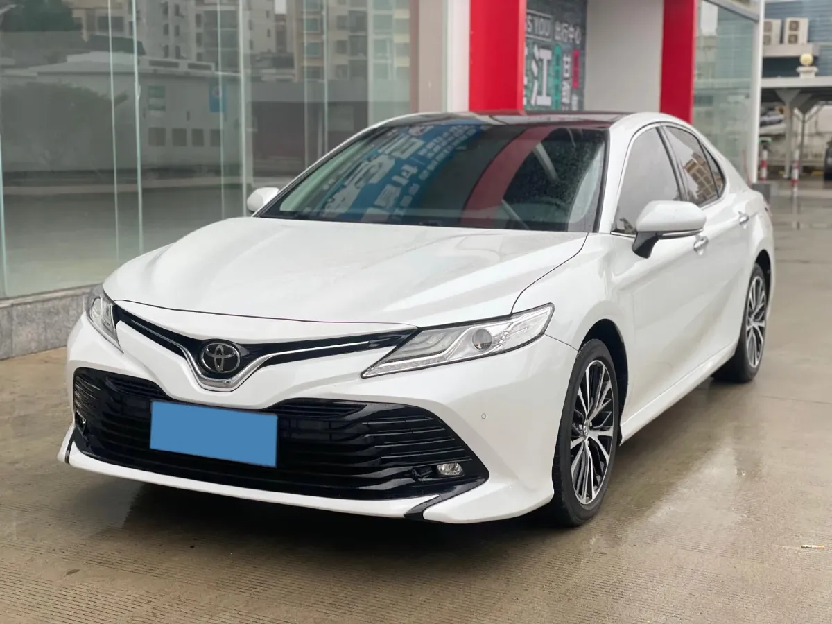 2018 Toyota Camry 2.5L 209HP L4 8AT,autocango,china used car exporter,china ev exporter,chinese used car exporter,chinese used ev exporter