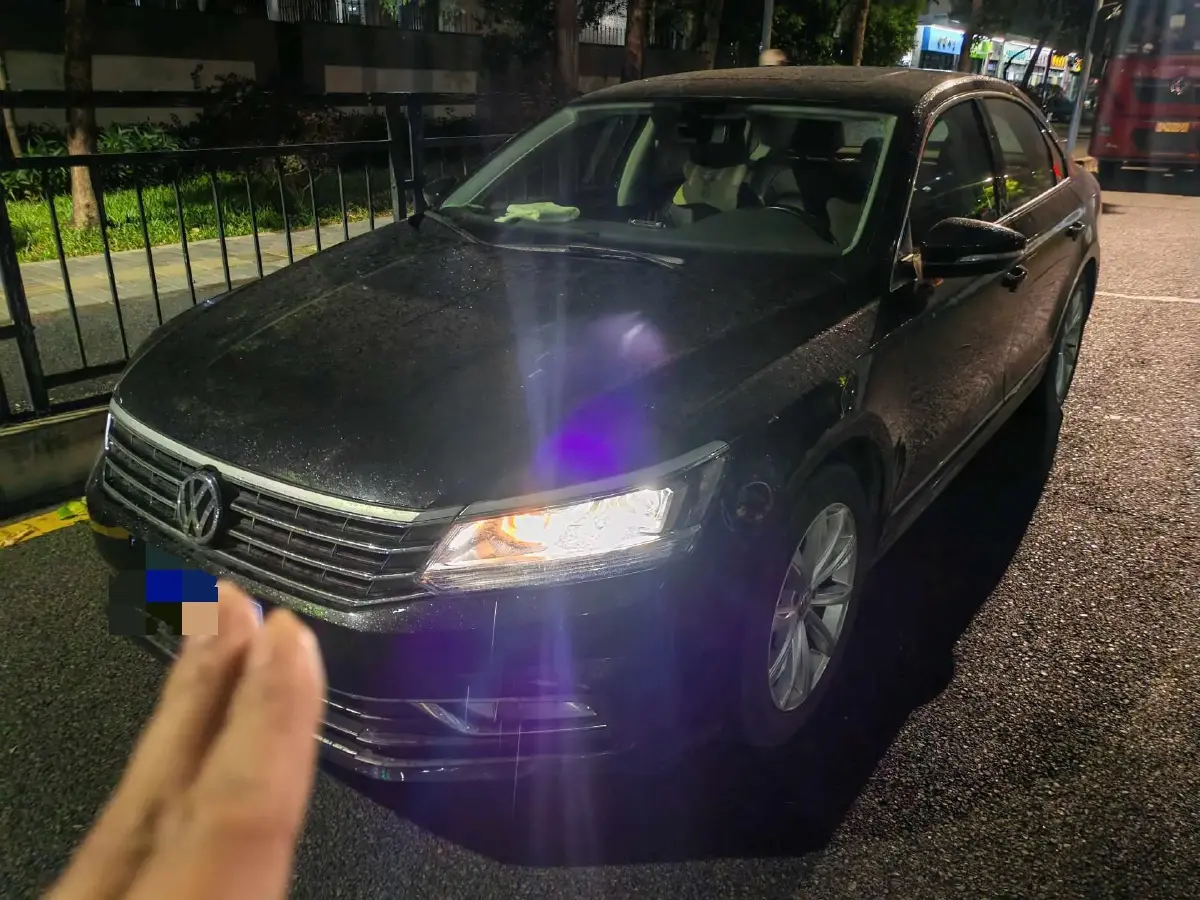 2017 Volkswagen Passat 1.8T 180HP L4 7DCT